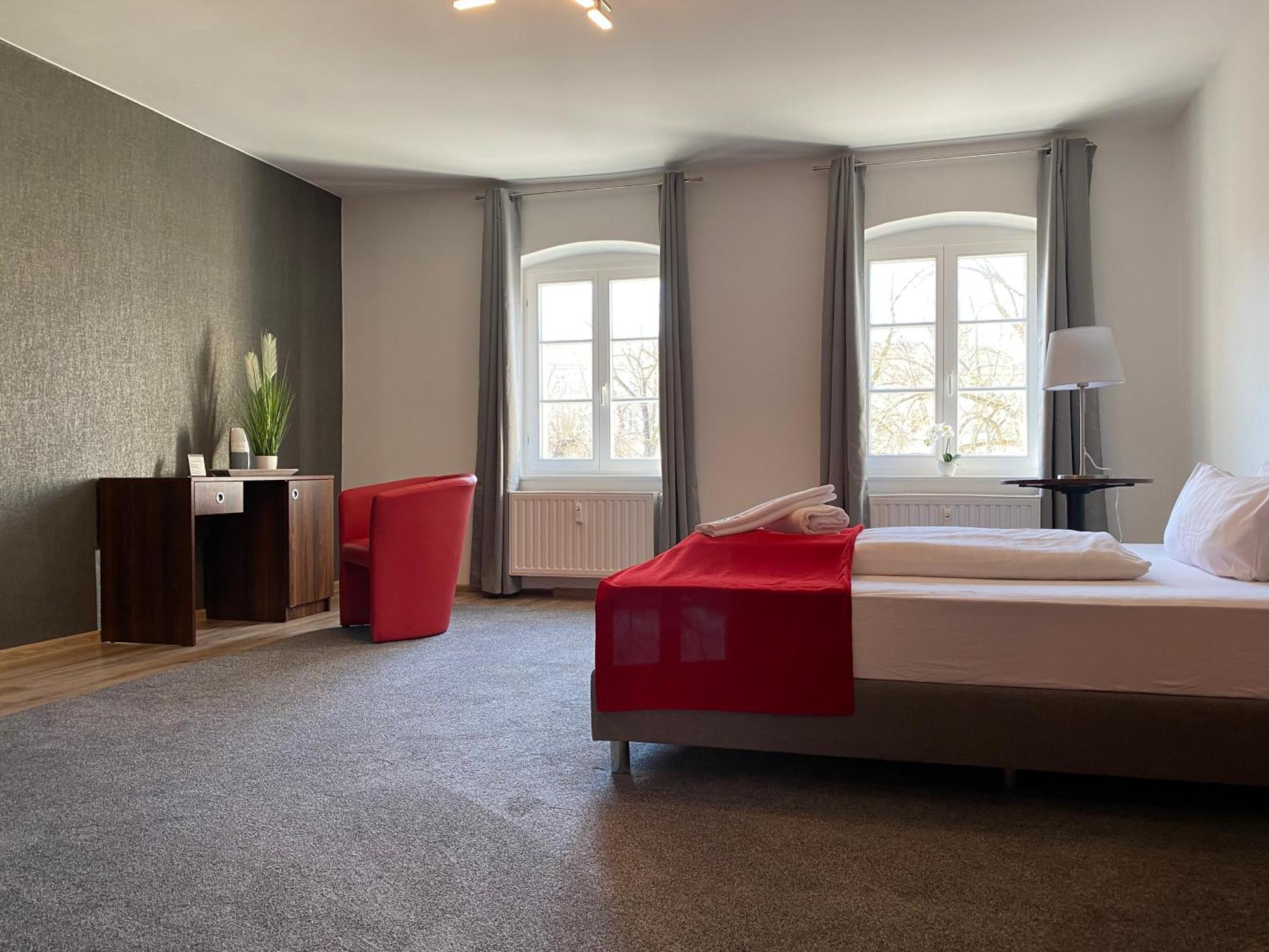 Viadrina Rooms & Apartments Frankfurt-Oder Am Park Im Zentrum Frankfurt  Exterior photo